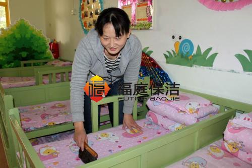 上海幼兒園學(xué)校保潔公司