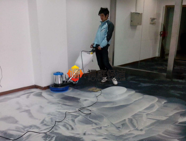 上海學(xué)校地毯清洗公司